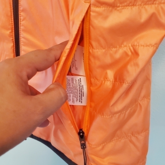 NIKE Performance Reversible Orange and Gray Vest Size S - Picture 8 of 15